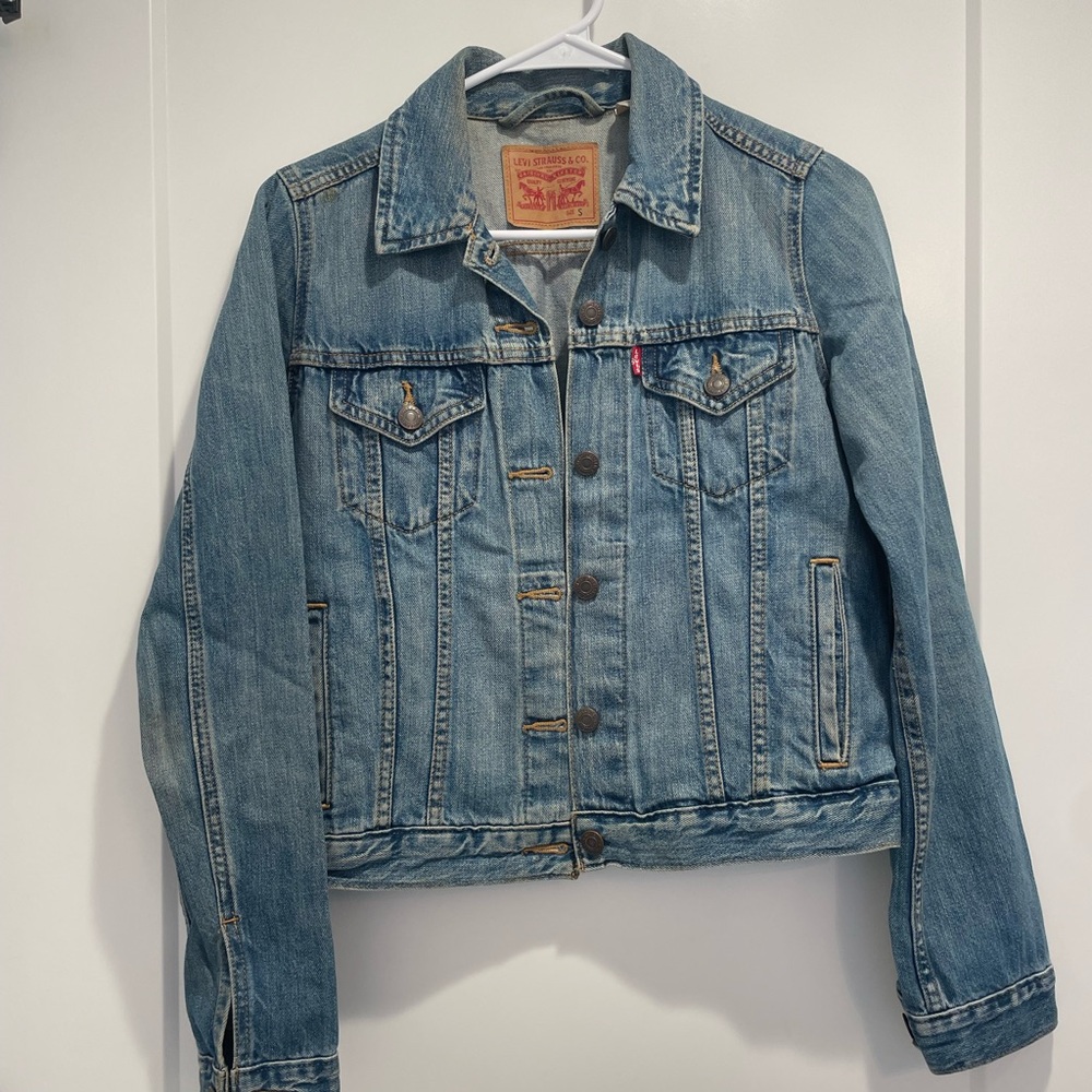 Women’s Levi’s Denim Jacket